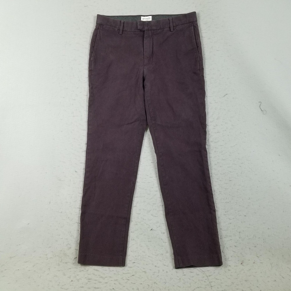 Dockers Pants Mens 32x32 Burgundy Slim Tapered Chino Stretch Flat Front Casual